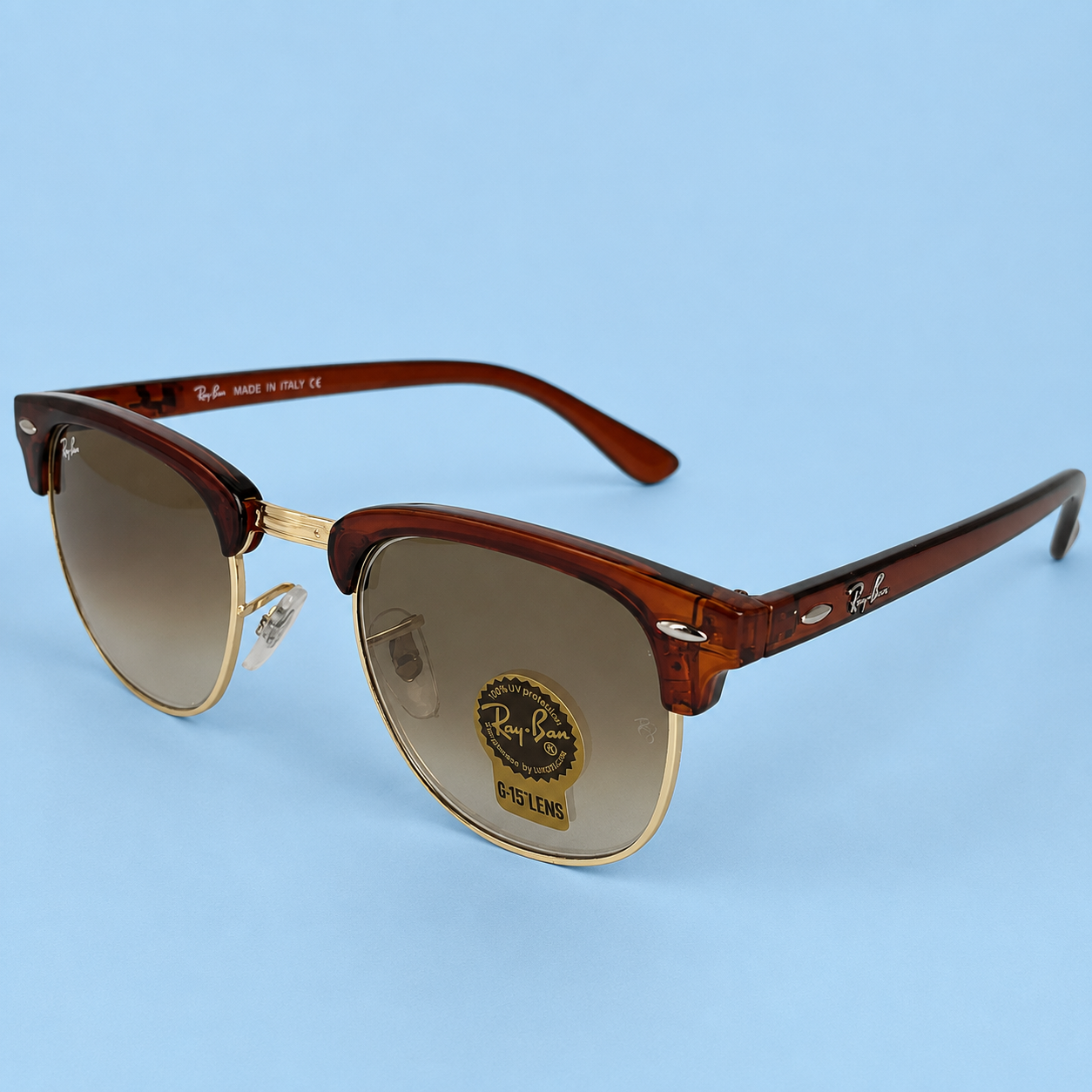 RAY-BAN — Monture Clubmaster, Acétate Marron et Métal Doré, Verres Marron Dégradé
